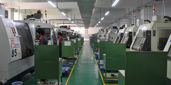  CNC machining center 